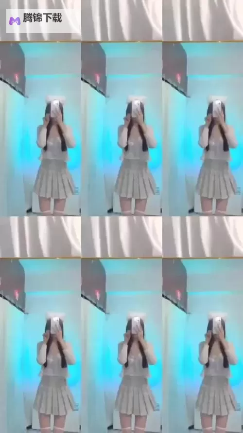 夏日清凉看点：萌白酱在线喷水直播日记图1