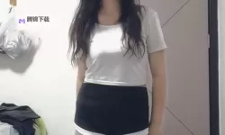 夏日街角的温暖日常：胖女热久久wwww的笑声与成长